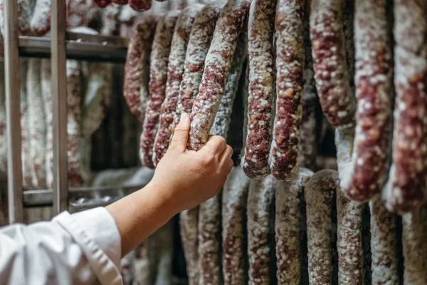 Maison Conquet - Boucherie Charcuterie Traiteur - Atelier de production et d'expédition